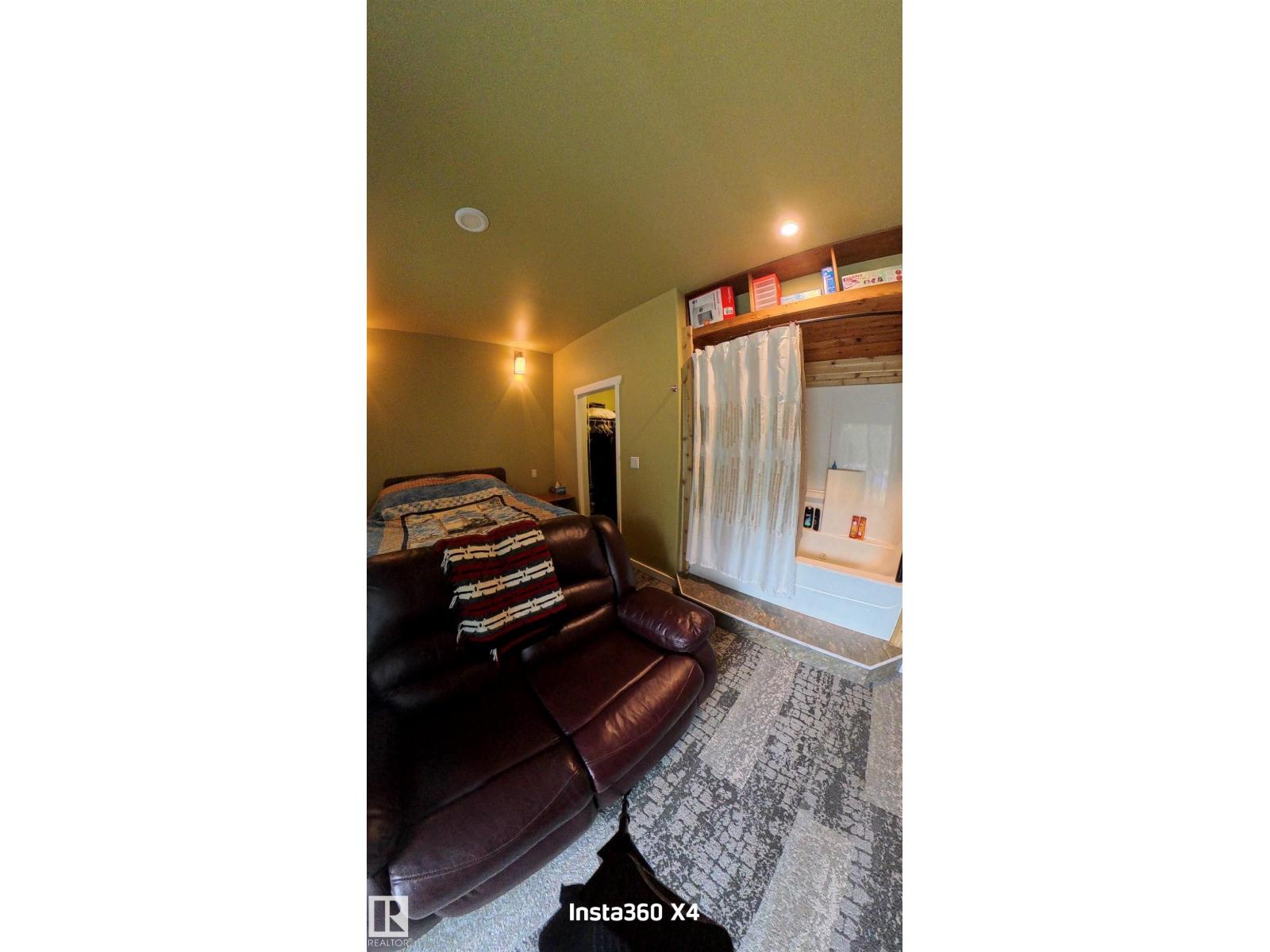 #66 183049 HWY 663 — photo 41