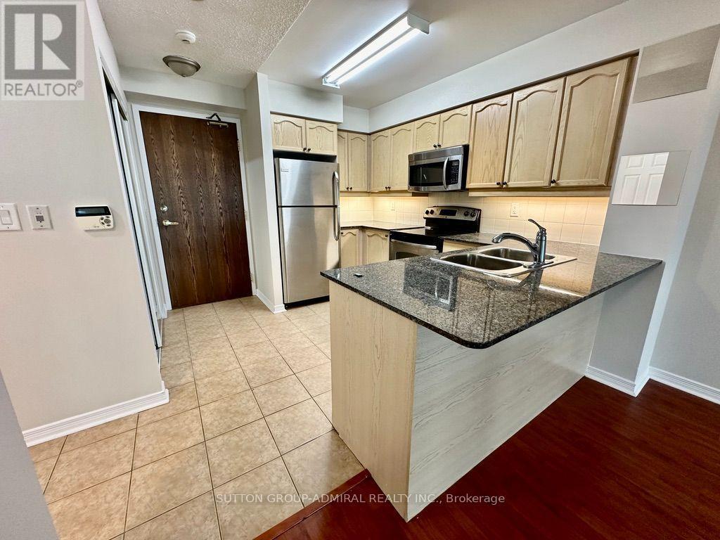 #911 185 ONEIDA CRESCENT - 12
