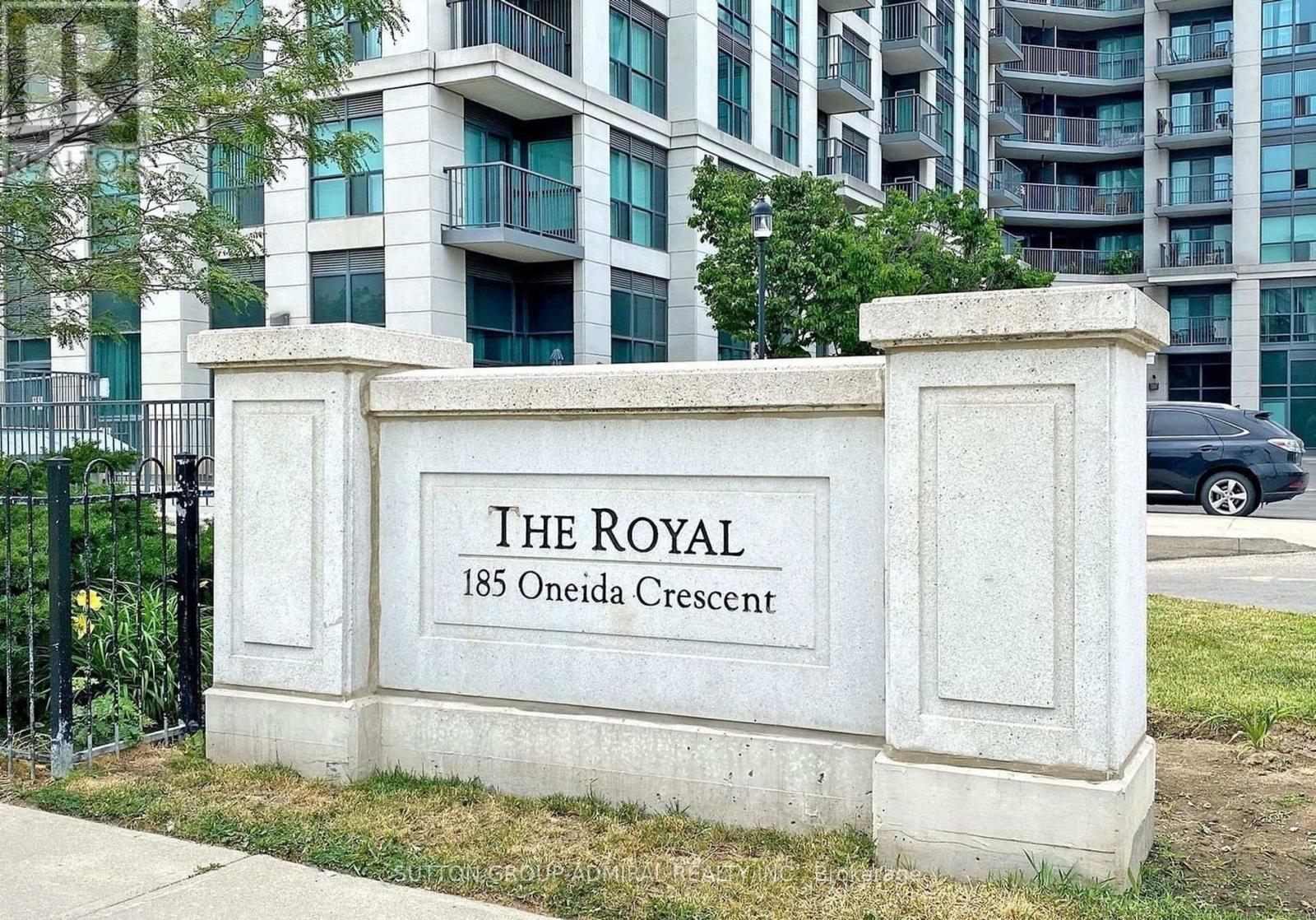 #911 185 ONEIDA CRESCENT - 2