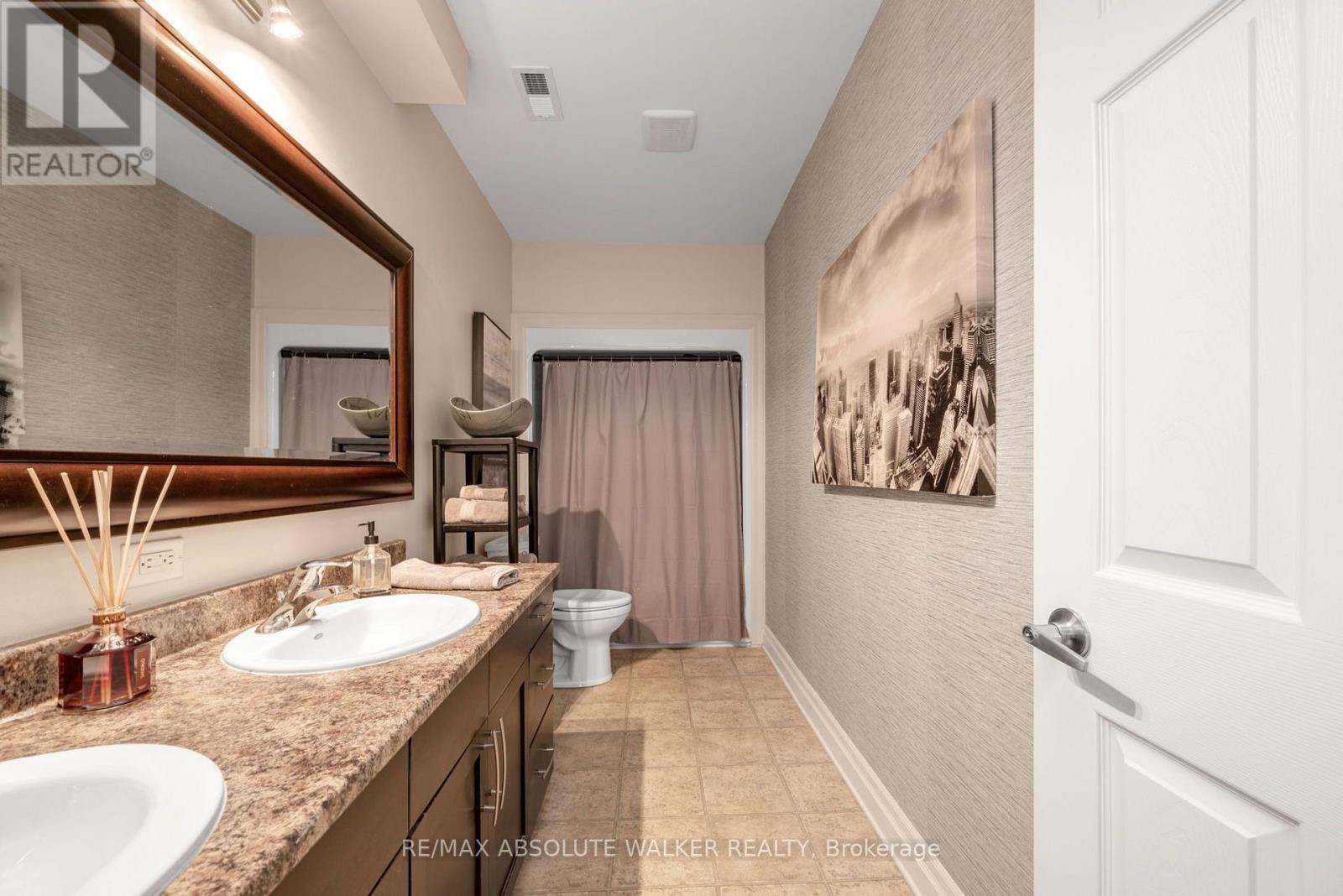 667 EVERLASTING CRESCENT, Ottawa. Luxury613. By Peter Sagos - Image 35