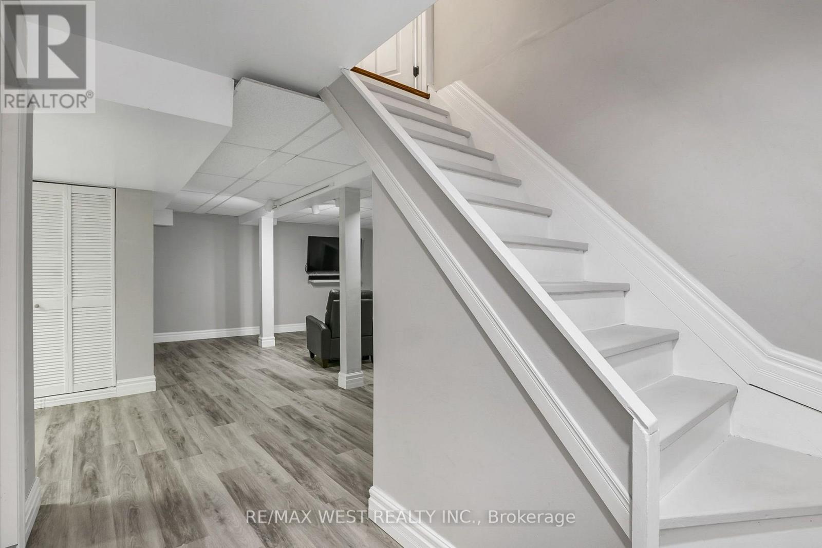 930 MARAMIS COURT - 35