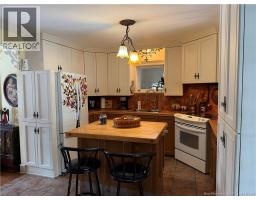 Dining room - 648 Toussaint Road, Saint Joseph, NB E7B2T8 Photo 8