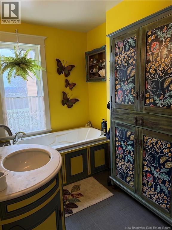 648 TOUSSAINT Road - 23