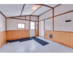 18 Ch. Du Pont, Val Des Monts, QC J8N2J1 Photo 12