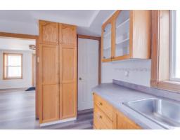 18 Ch. Du Pont, Val Des Monts, QC J8N2J1 Photo 8