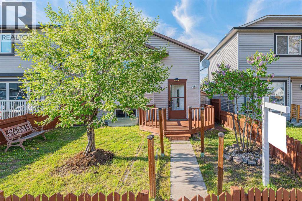 14 Martindale Mews NE - 4