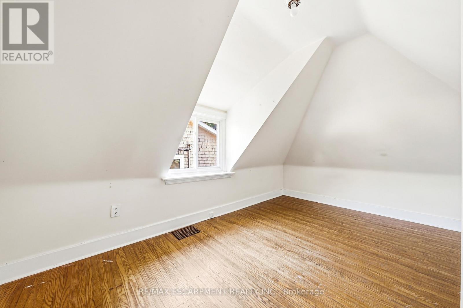 184 ARKELL STREET - 20