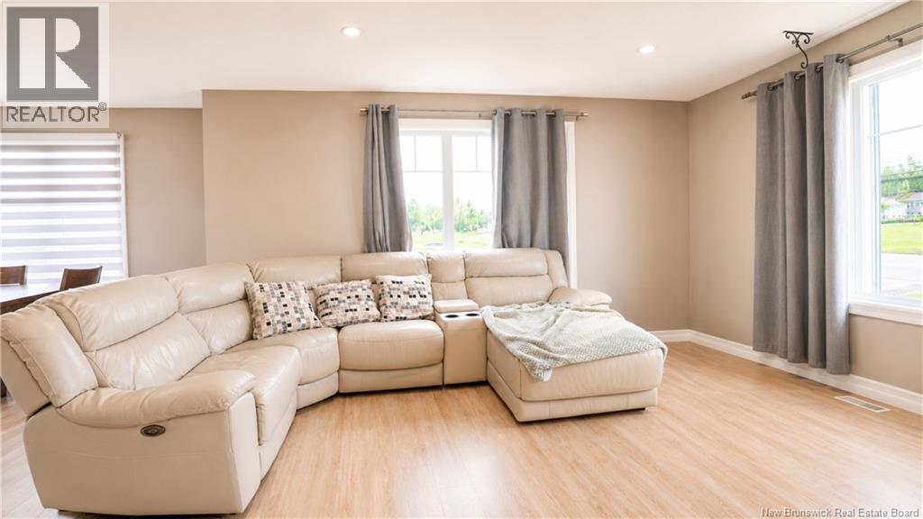 569 Rue Principale - 10