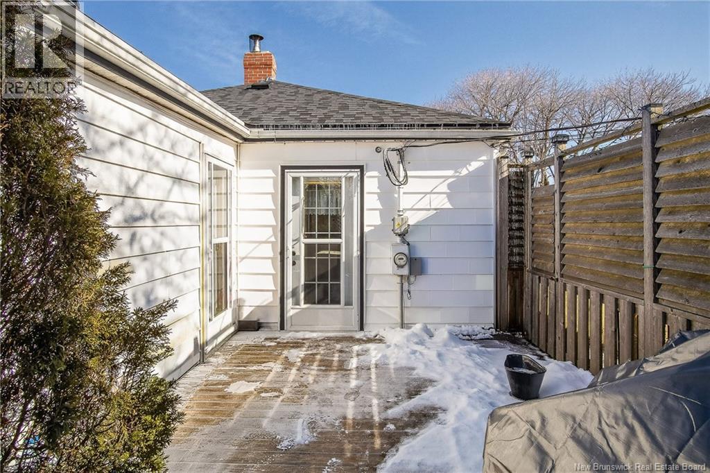 402 Argyle Street - 35