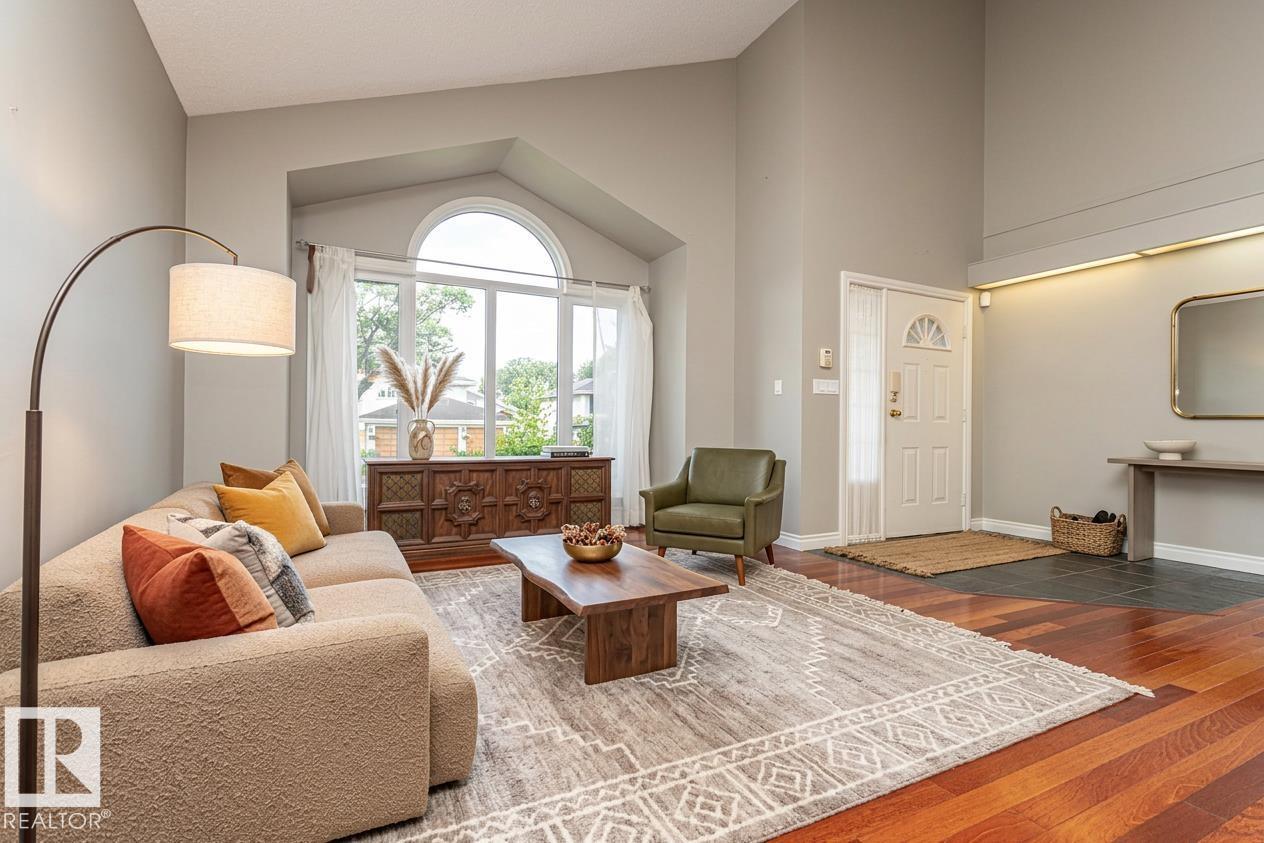 221 OCKENDEN PL NW - 5