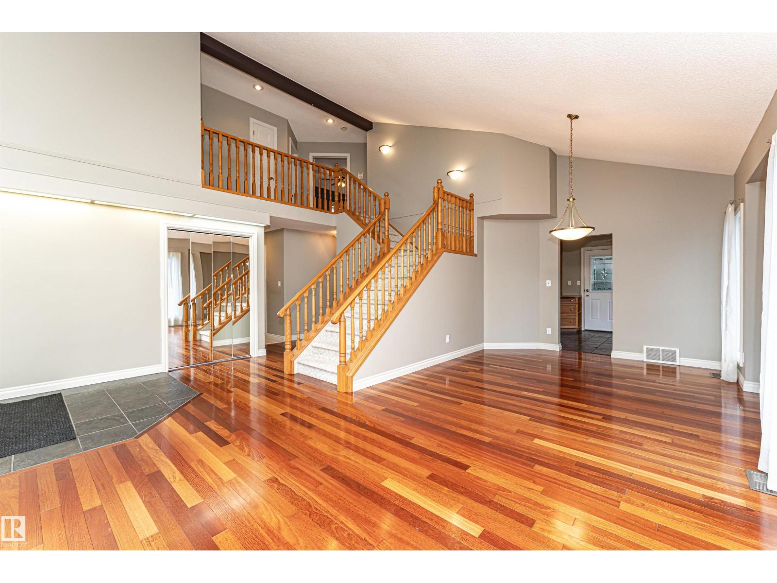 221 OCKENDEN PL NW - 15