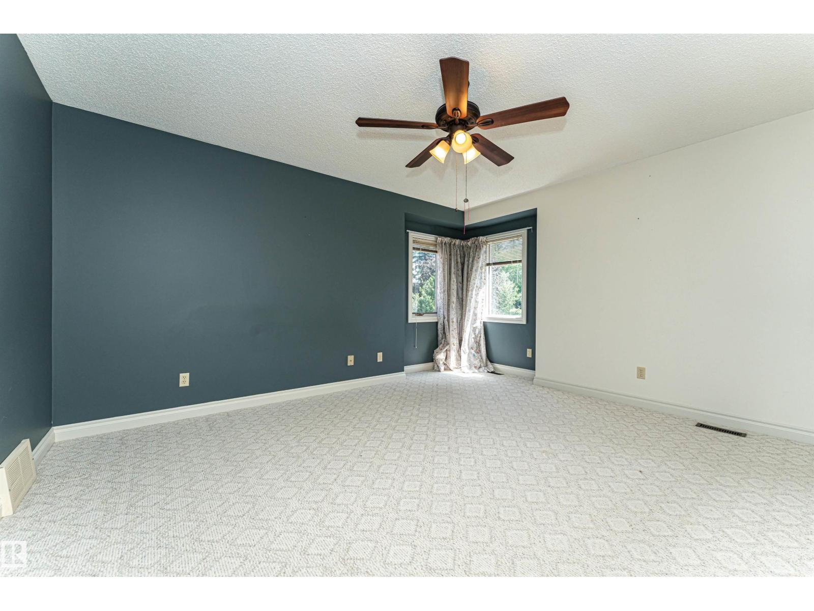 221 OCKENDEN PL NW - 33