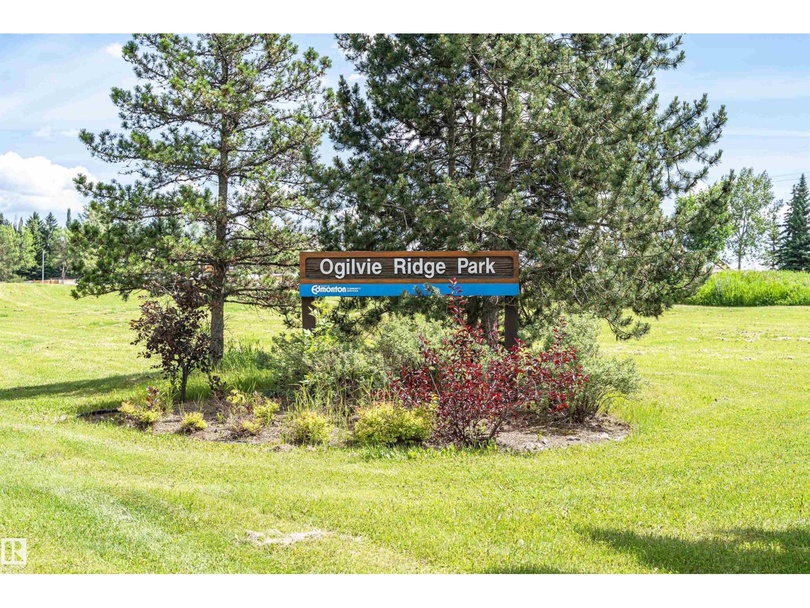 221 OCKENDEN PL NW - 66