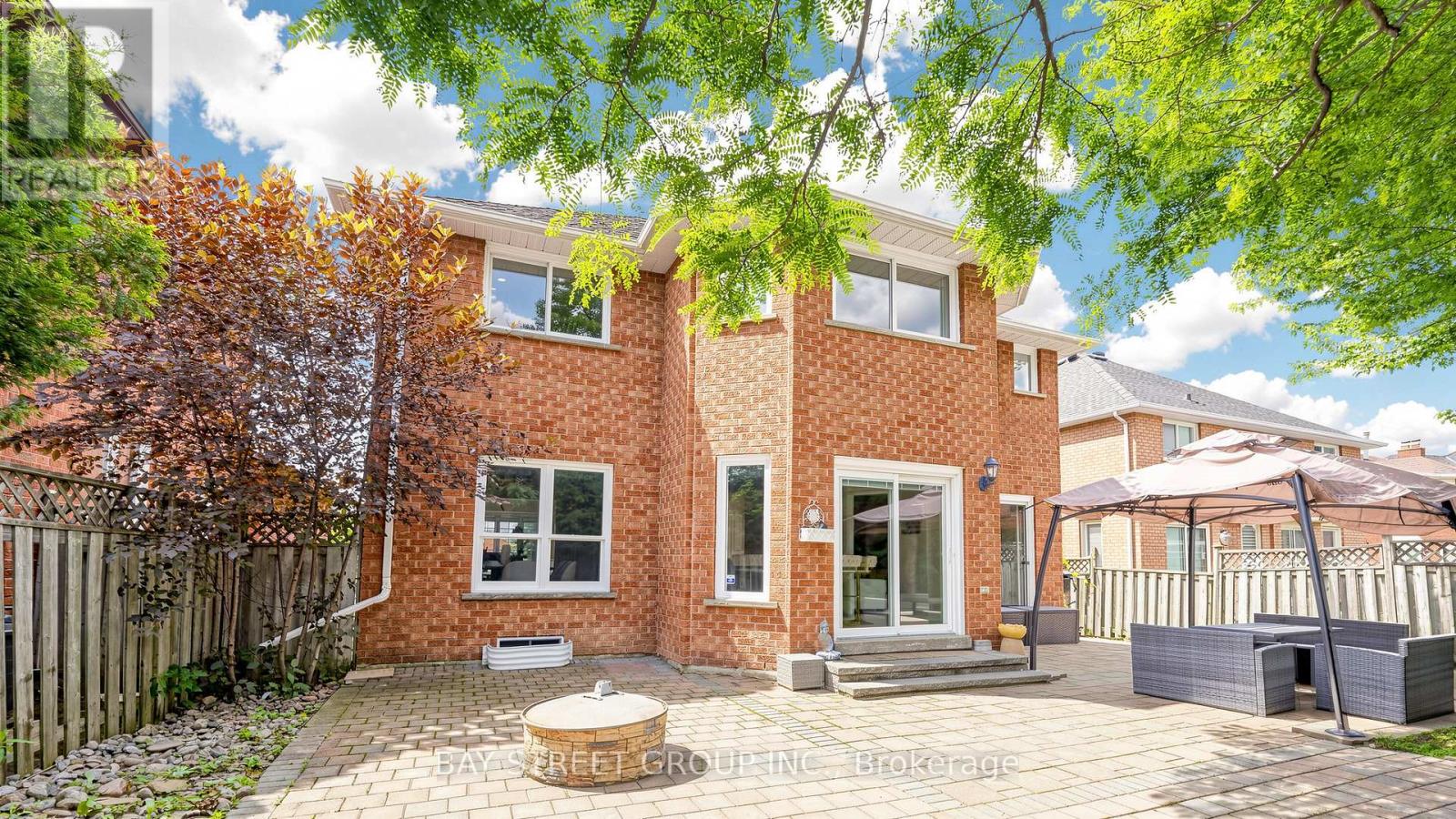 26 KEW GARDENS - 45