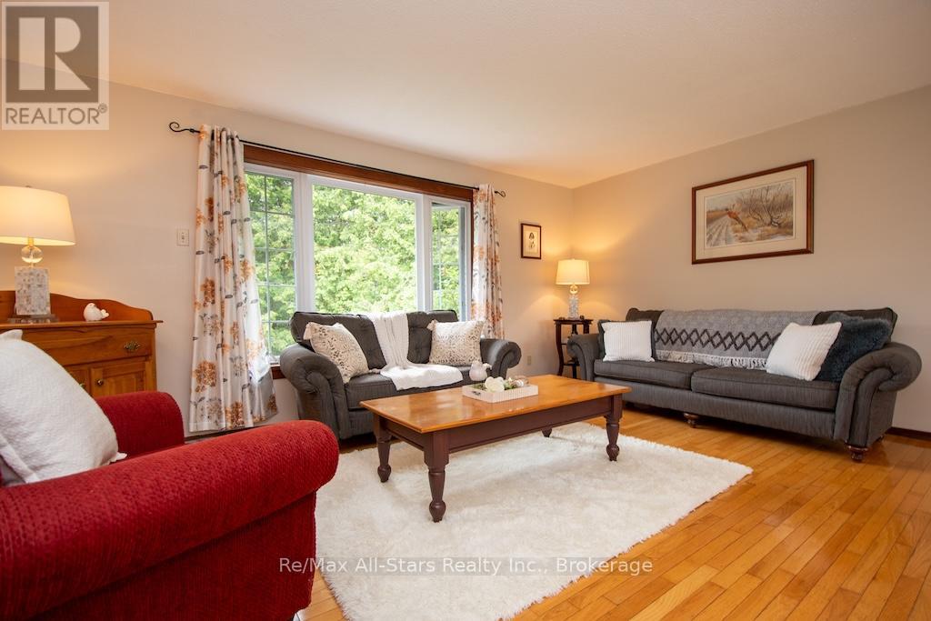 421 OGEMAH ROAD S - Image 6
