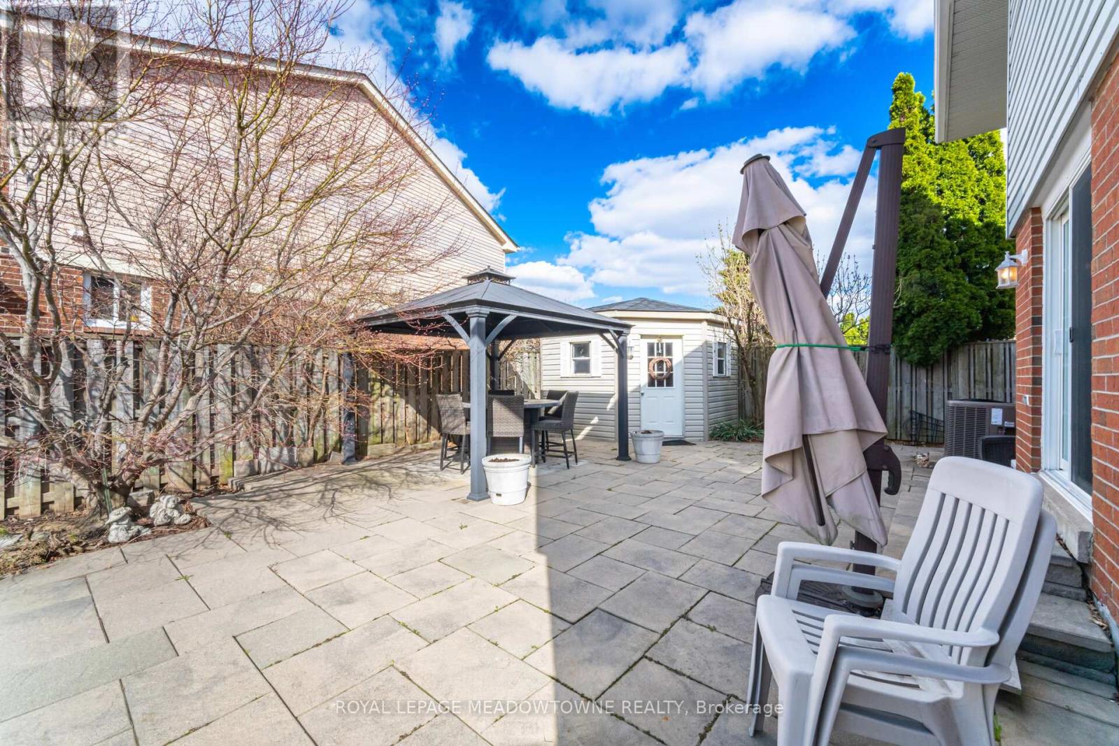 38 MCKILLOP COURT - 48