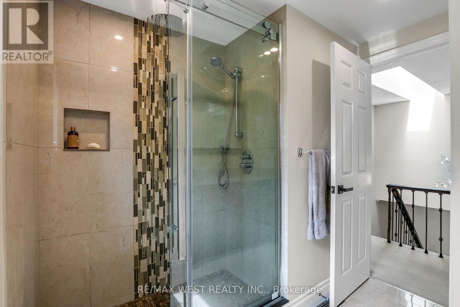 930 MARAMIS COURT - 32