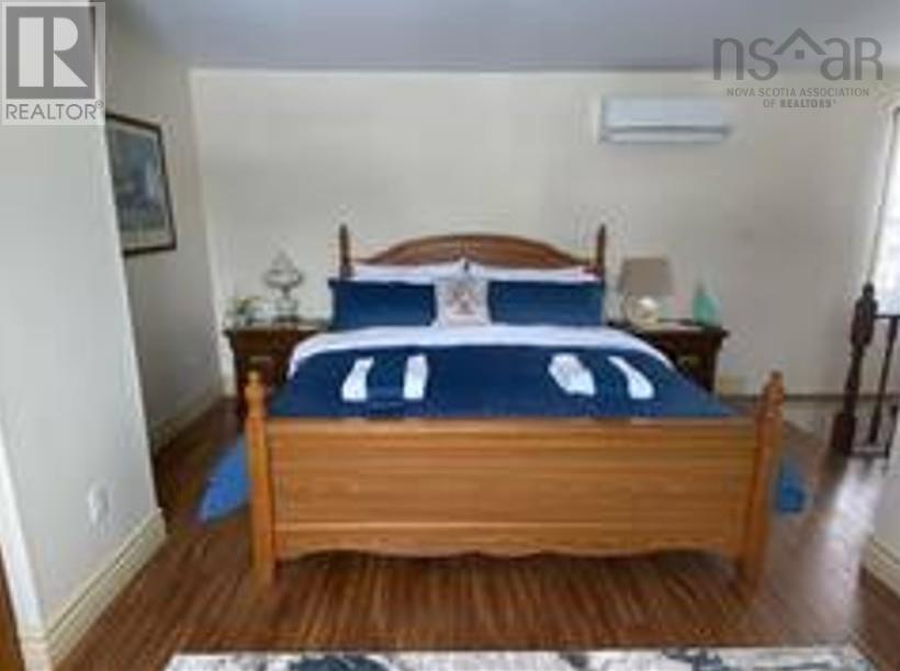 68 Front Street - 17