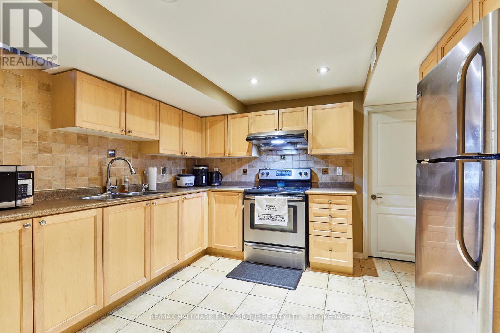 77 BAMBRIDGE STREET - 40