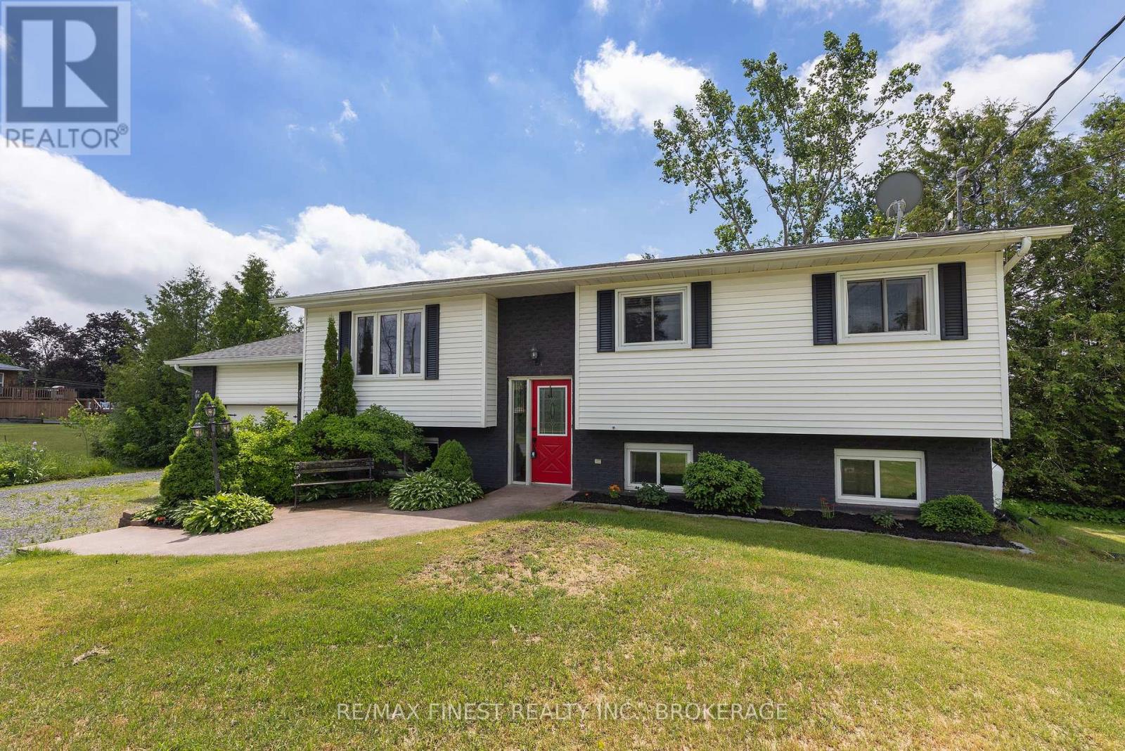 3305 AMEY ROAD - 1