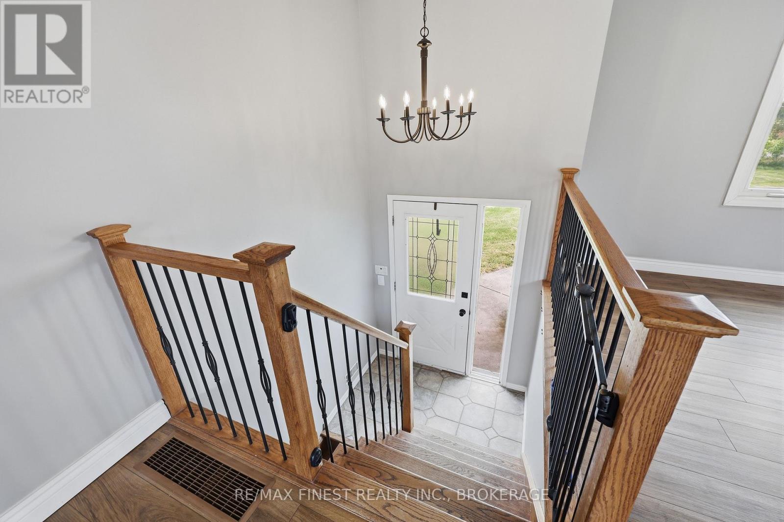 3305 AMEY ROAD - 8