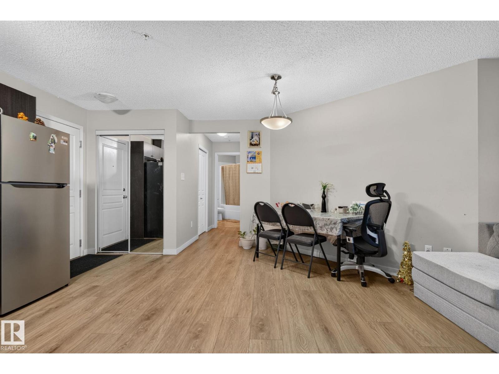 #140 301 CLAREVIEW STATION DR NW - 10