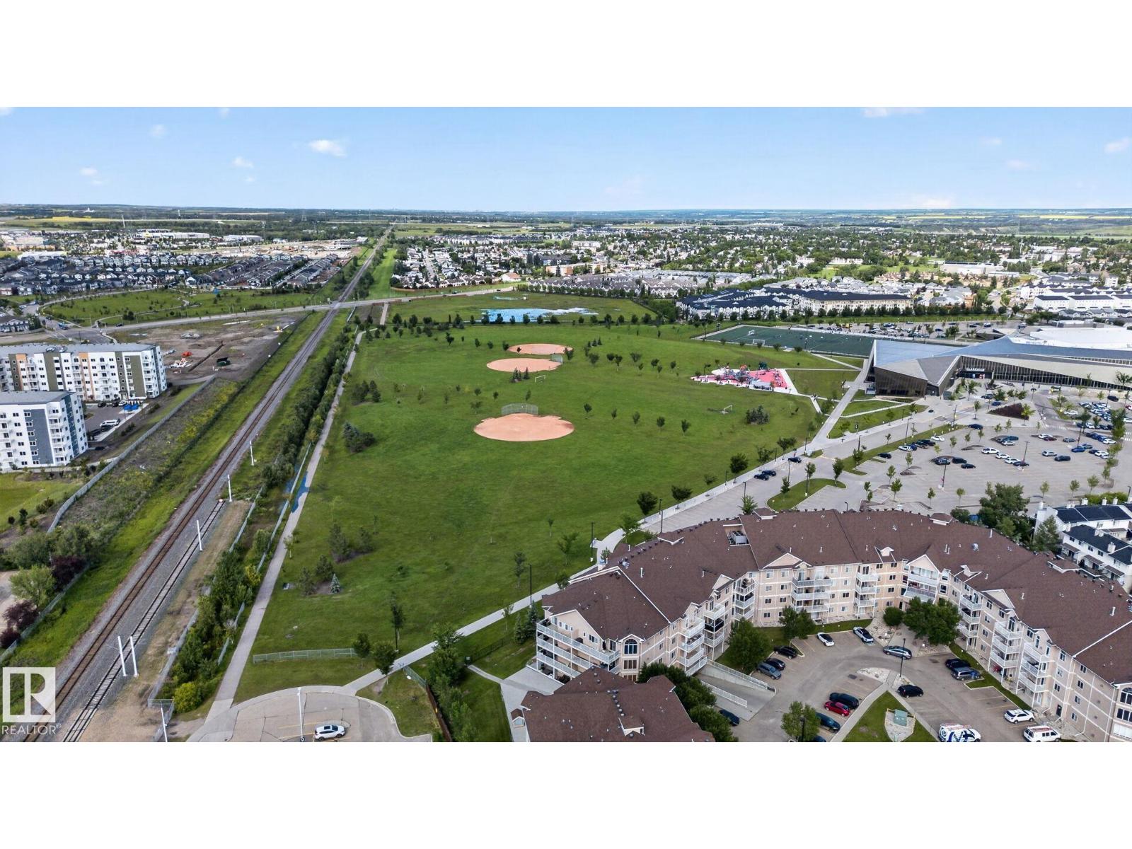 #140 301 CLAREVIEW STATION DR NW - 32