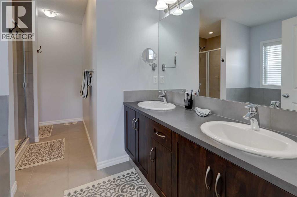 66 Heritage Boulevard - 13