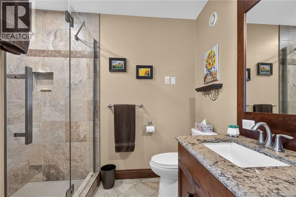 115 Royal Oaks Boulevard - 31