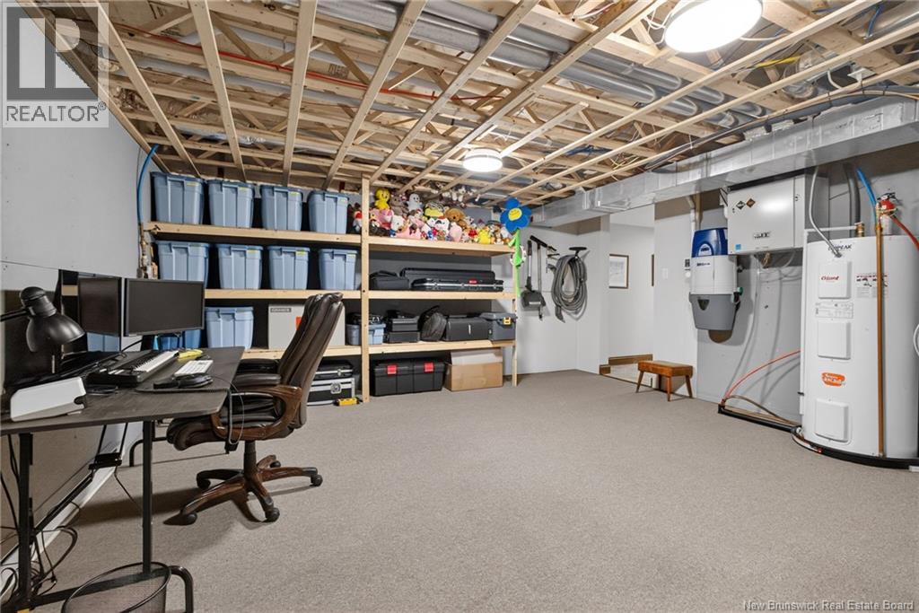 115 Royal Oaks Boulevard - 35