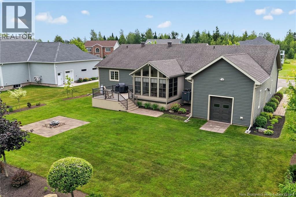 115 Royal Oaks Boulevard - 40