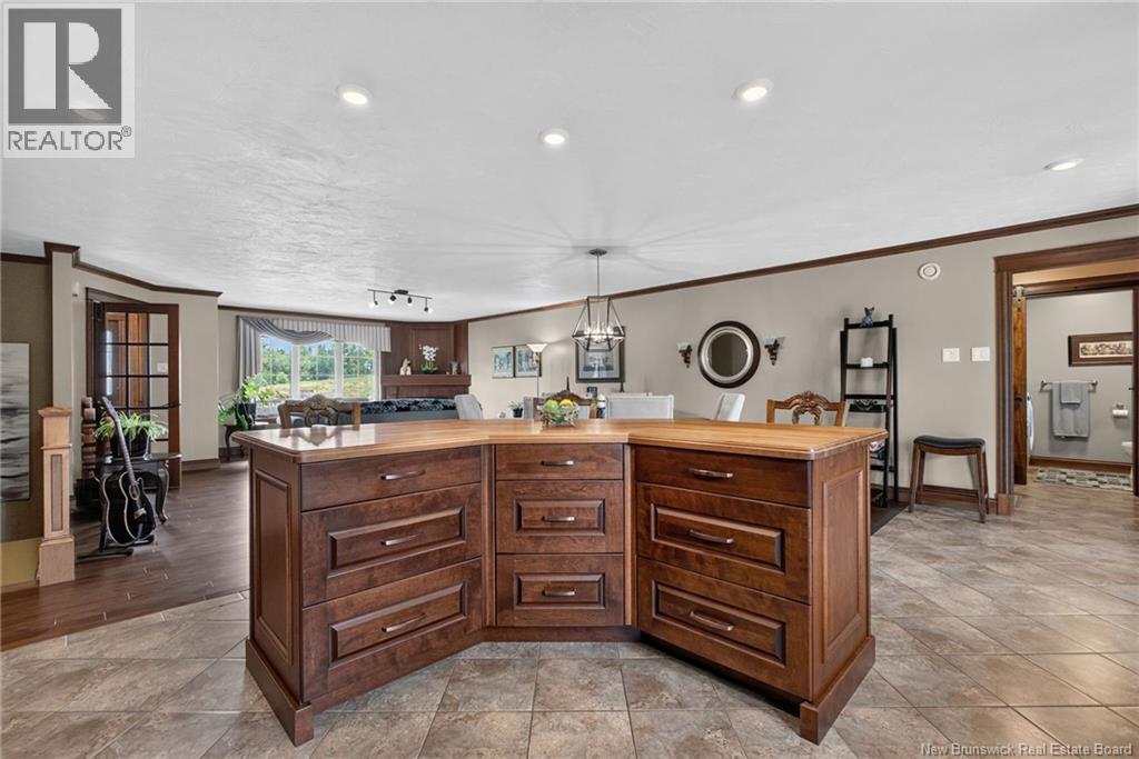 115 Royal Oaks Boulevard - Image 5