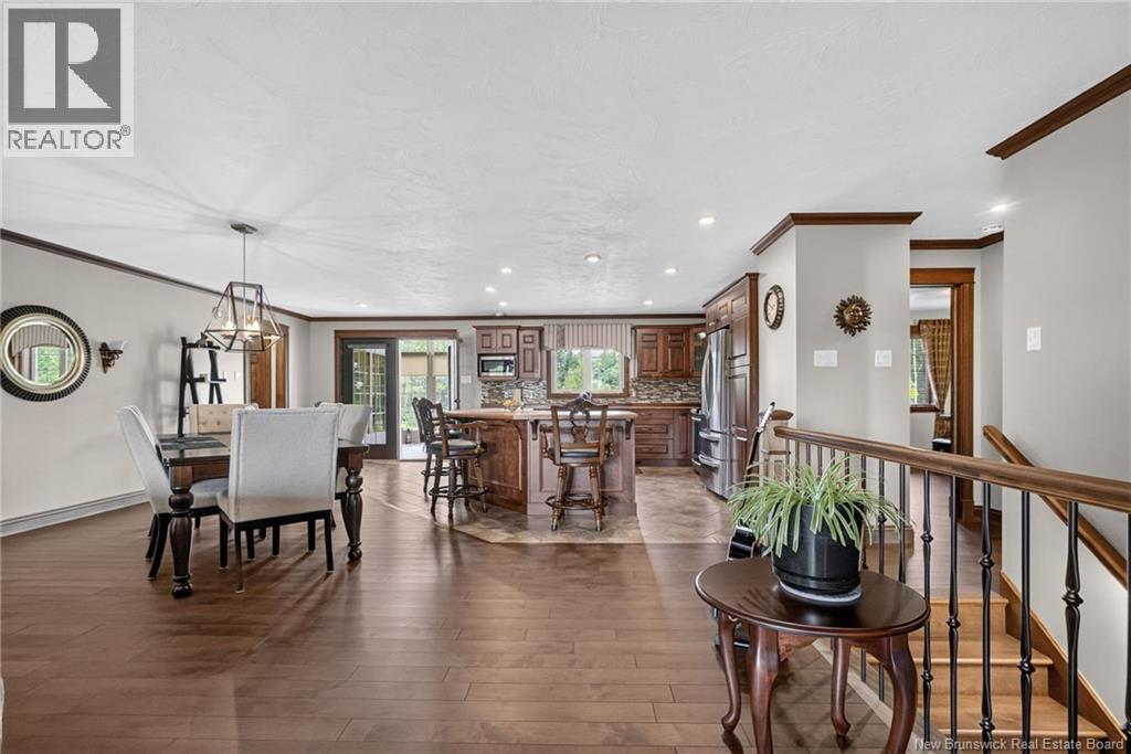 115 Royal Oaks Boulevard - 6