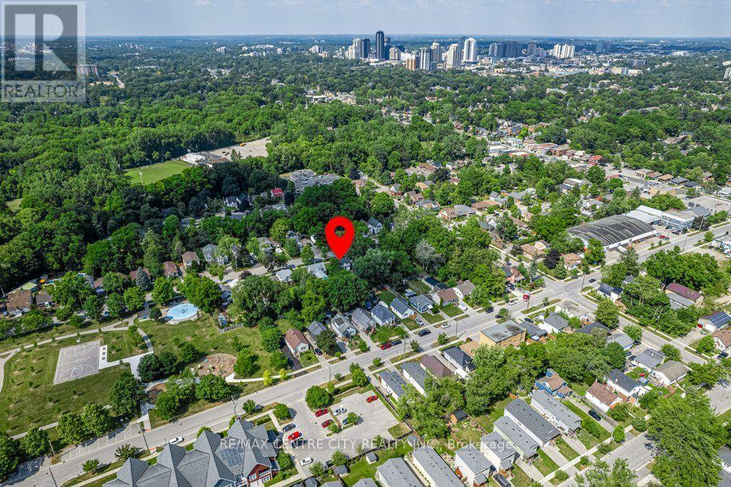 53 CLIFTONVALE AVENUE - 30