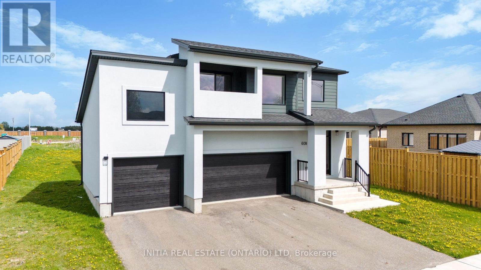 608 SWEETBAY CRESCENT - 2