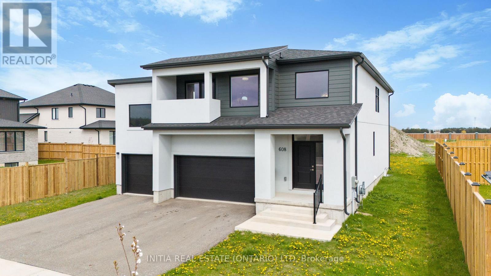 608 SWEETBAY CRESCENT - 3