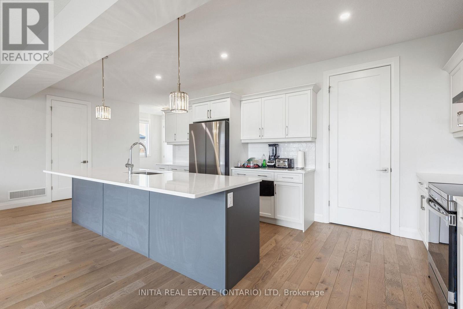 608 SWEETBAY CRESCENT - 7