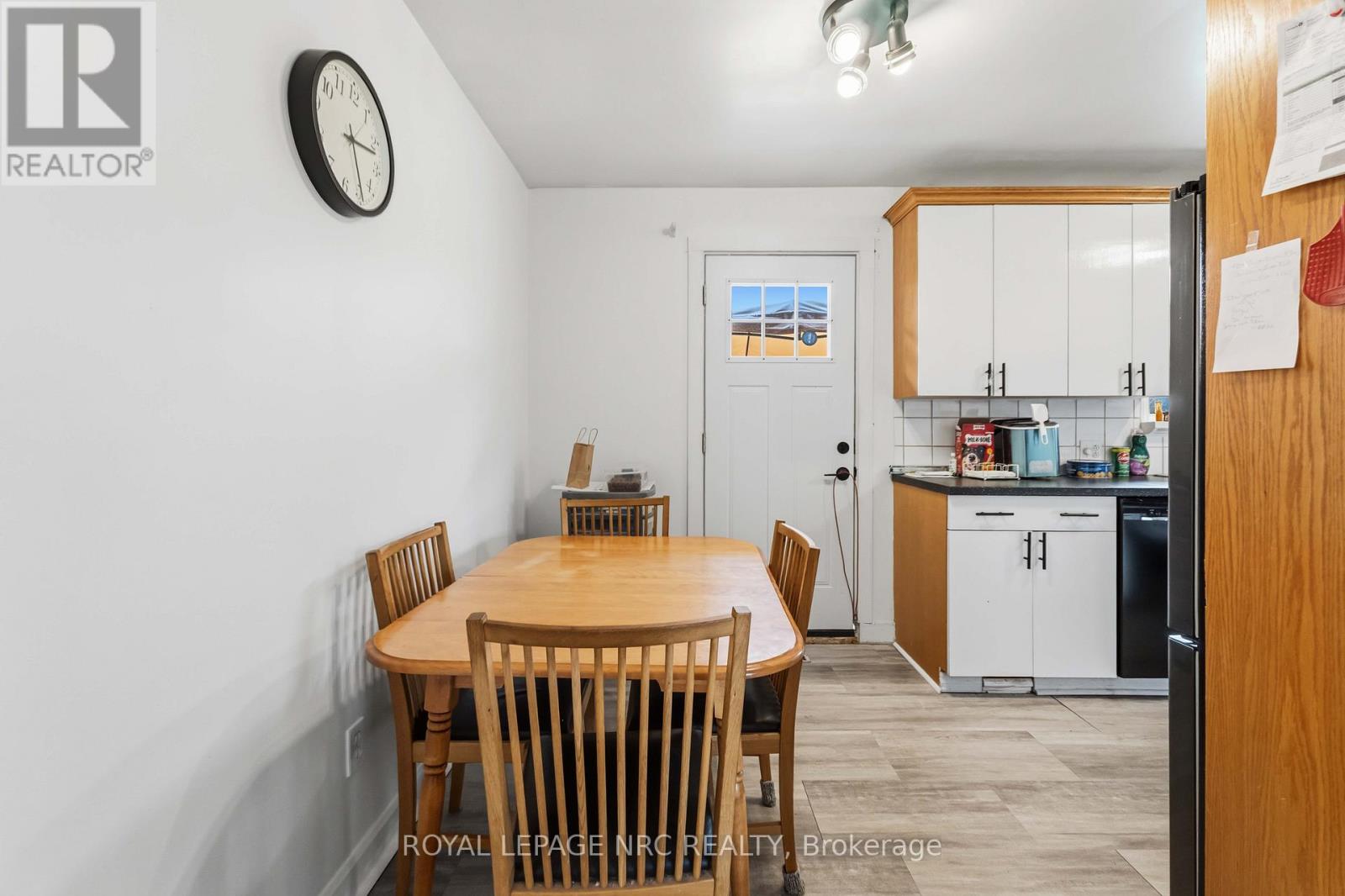 7101 ROGER CRESCENT - 9