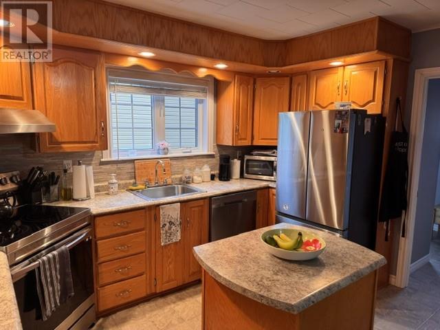 44 Raynham Avenue thumbnail 17