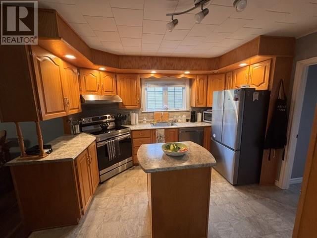 44 Raynham Avenue thumbnail 25
