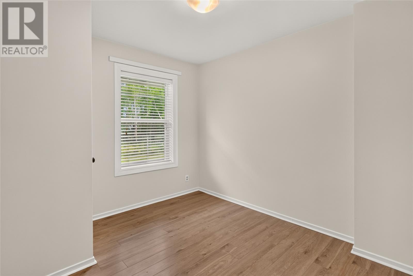 115 Elizabeth Drive - 11