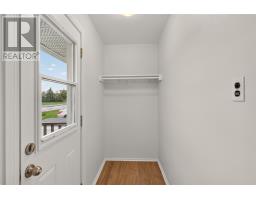 115 Elizabeth Drive thumbnail 2