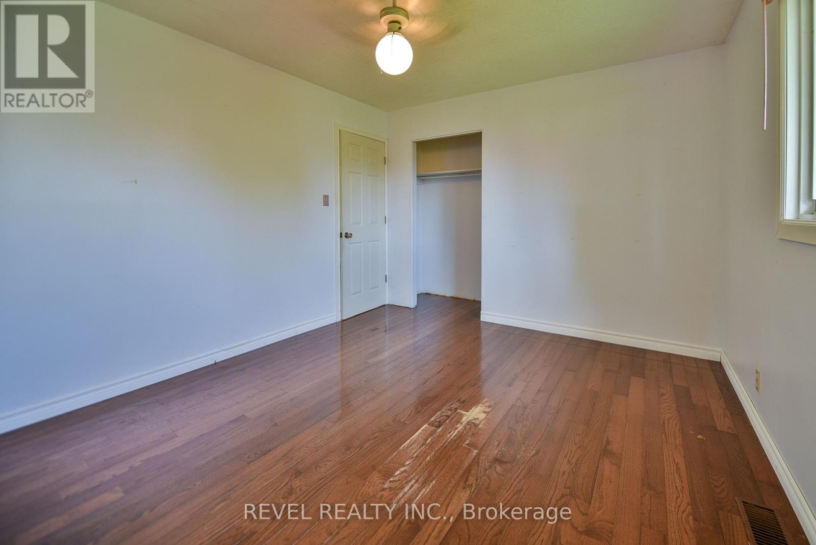 1330 CHENIER AVENUE - 23