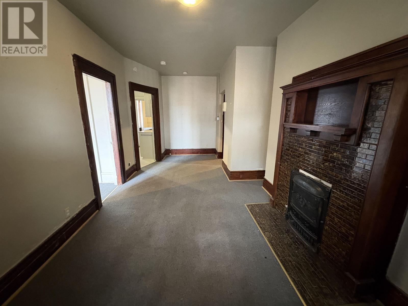230 Brodie ST N - 17