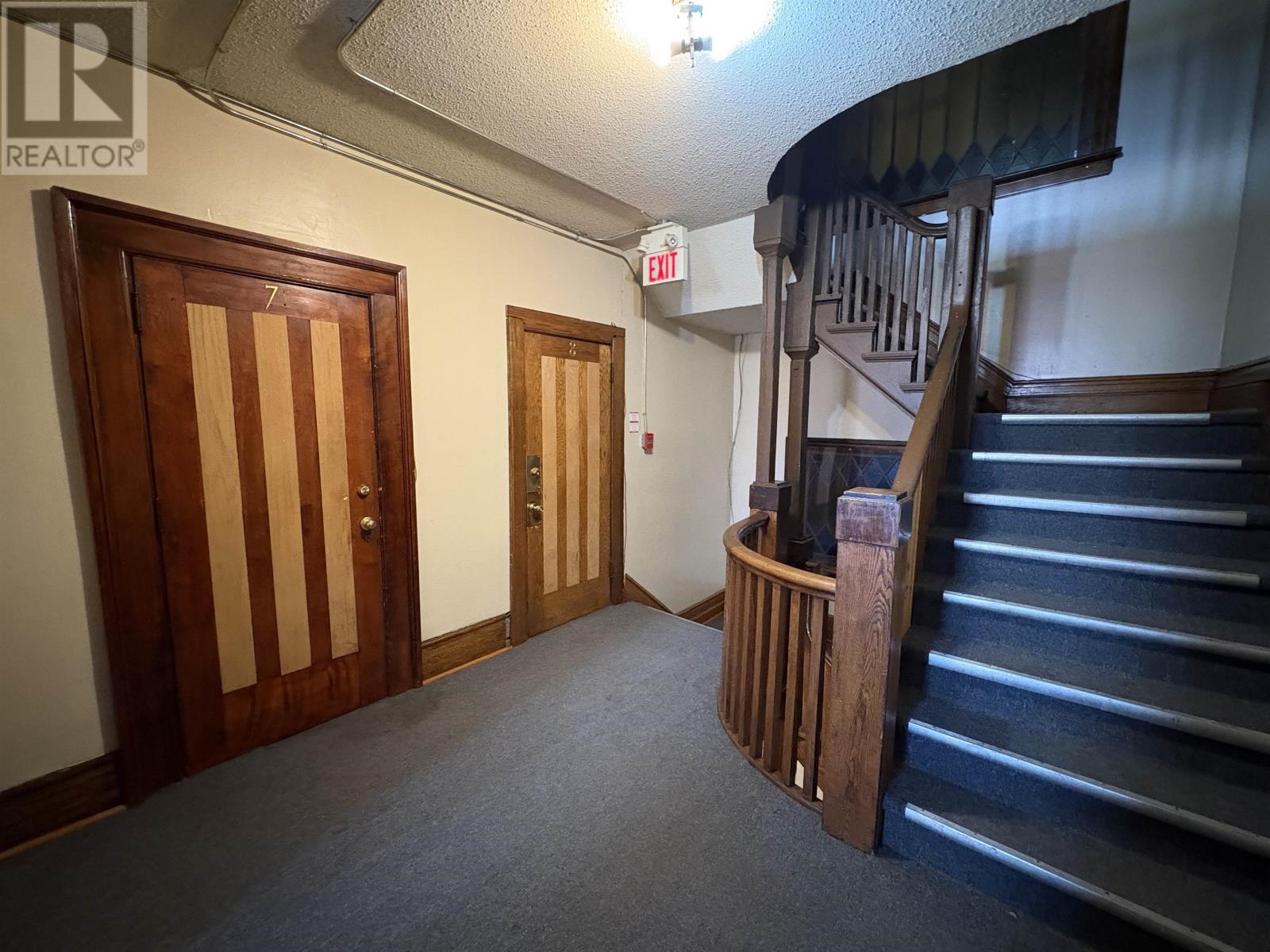 230 Brodie ST N - 9