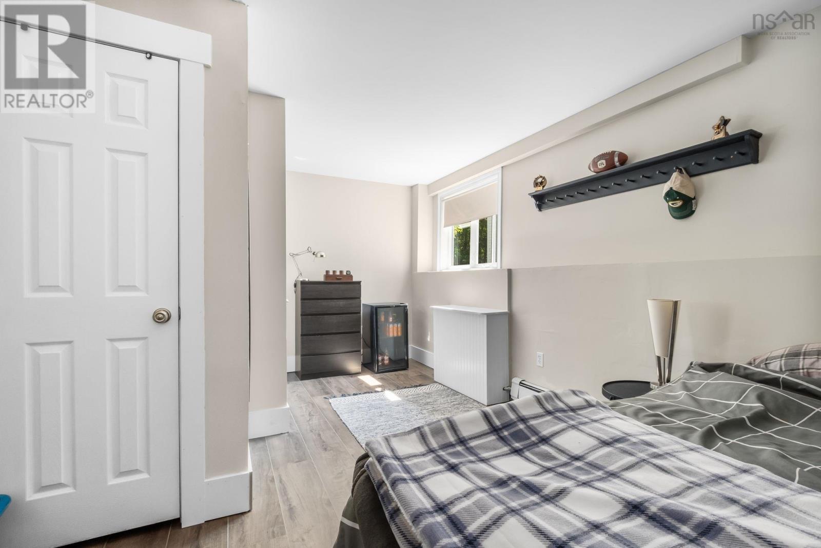 56 Bristol Avenue - 29