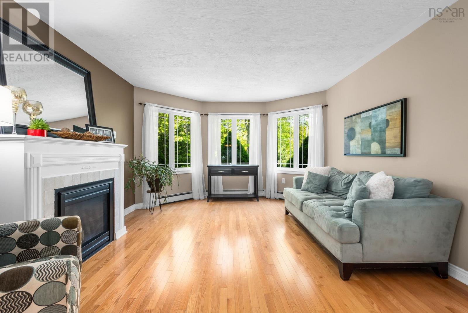 56 Bristol Avenue - 6