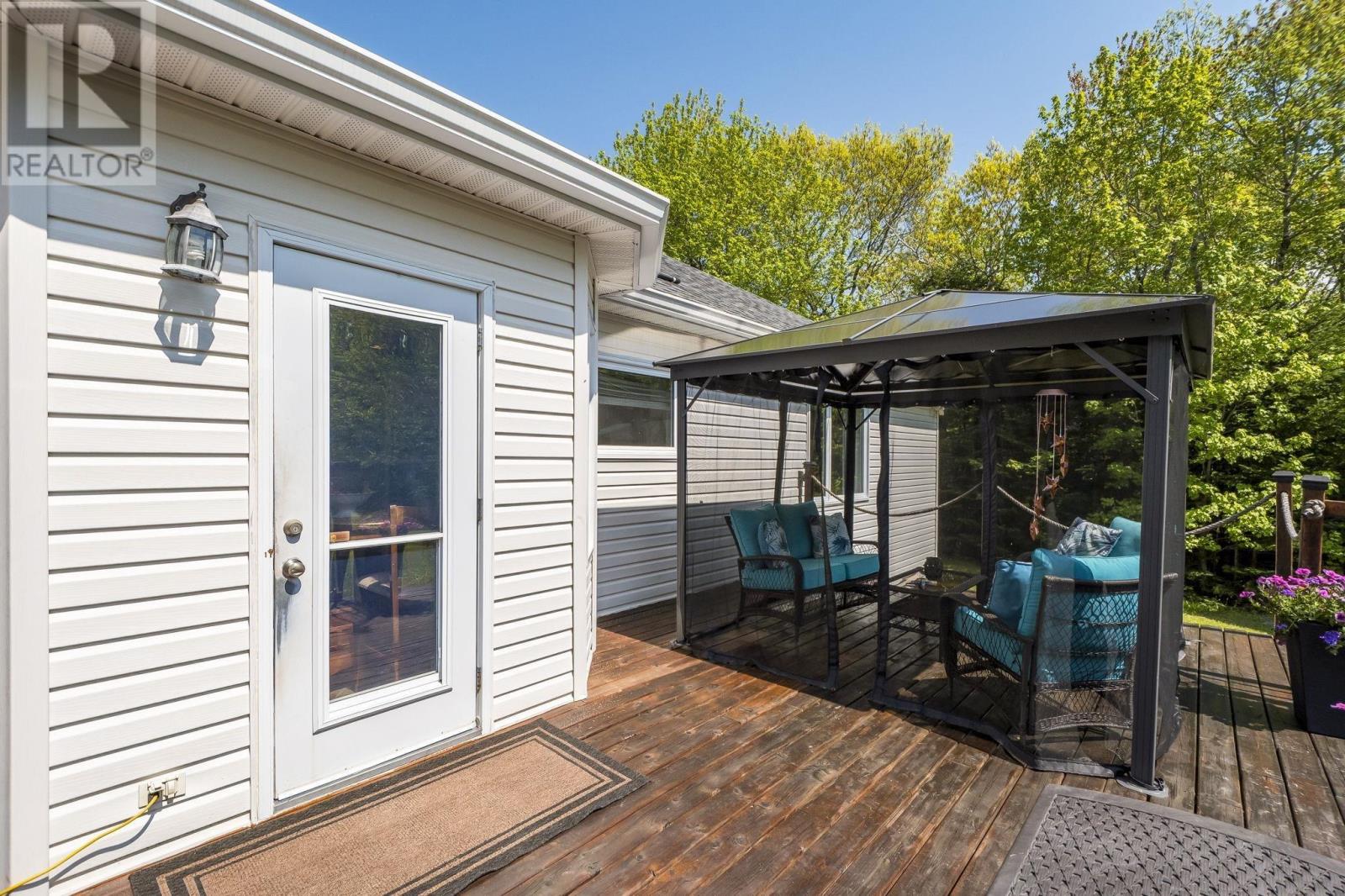 56 Bristol Avenue - 31