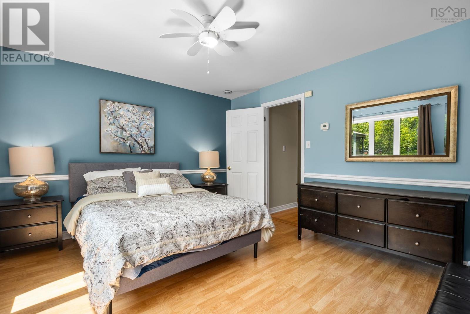 56 Bristol Avenue - 16