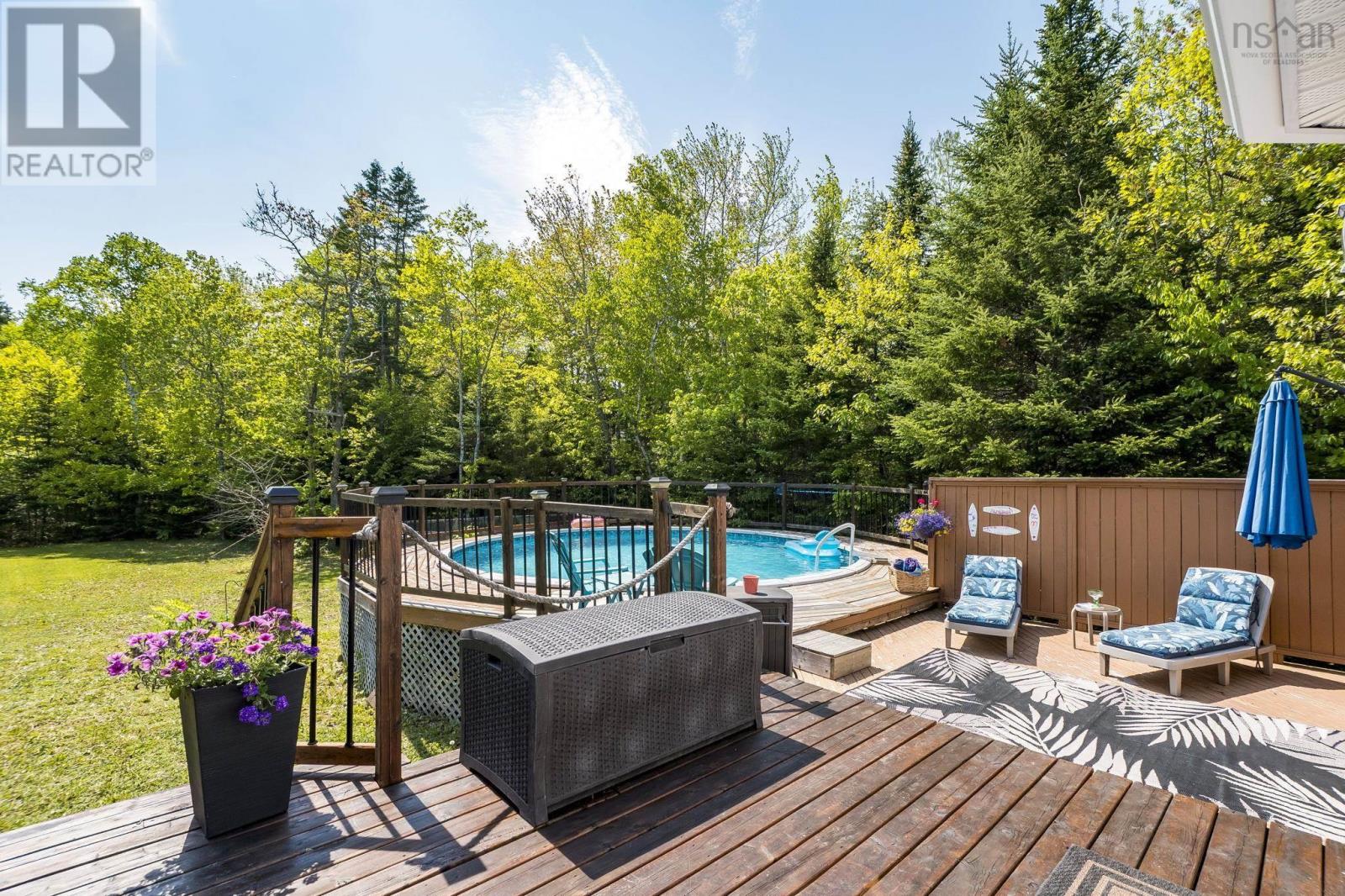 56 Bristol Avenue - 33